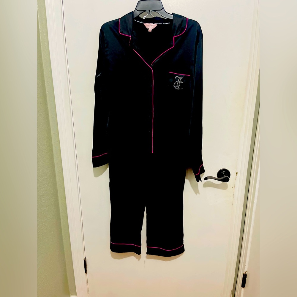 Black and Pink Women's Juicy Couture Pajama Set